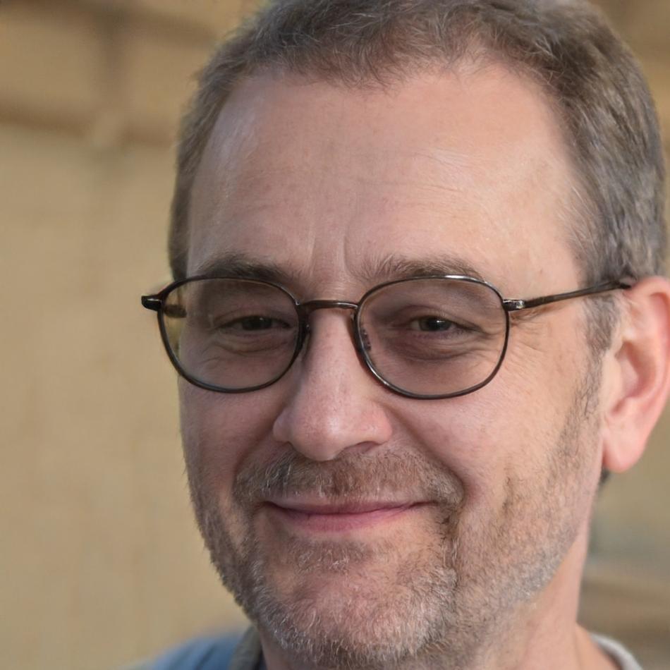 Ritratto di Emanuele Torrini